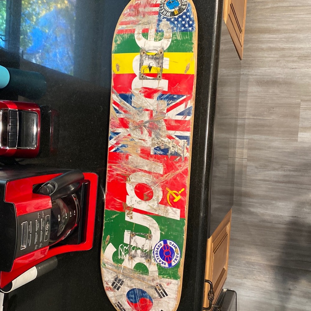 Supreme Flags Deck FW13